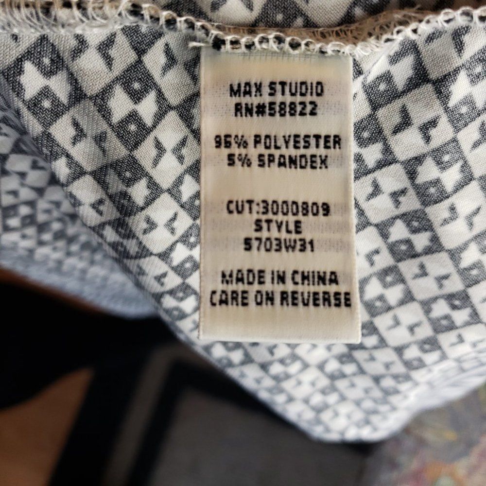 Max Studio L Wrap Blouse - Picture 5 of 6